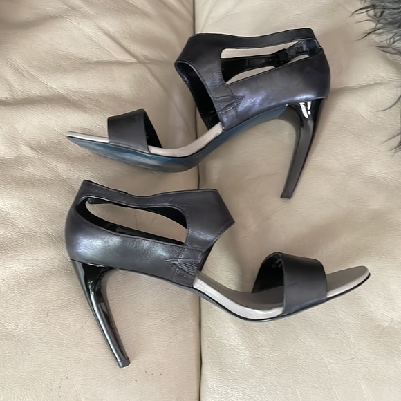 Maria shariapova Cole haan heels - Picture 4 of 11